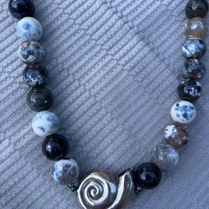 Gray agate necklace